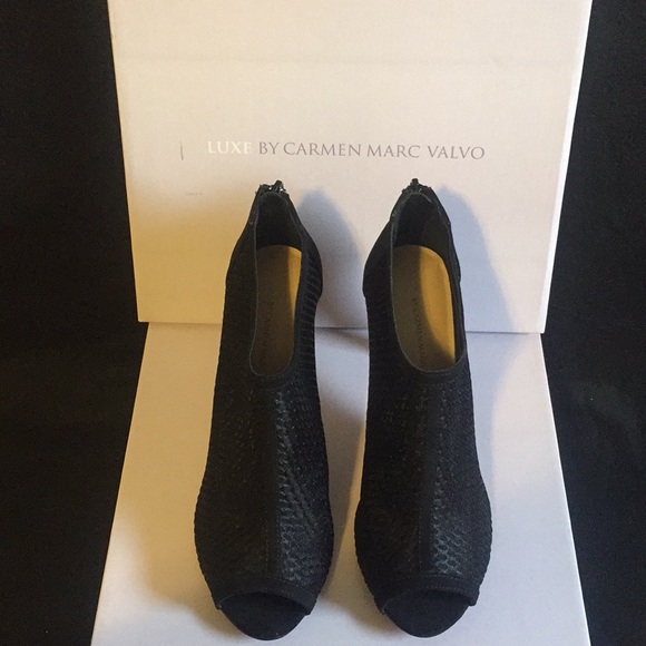 Luxe Bootie Heels - Picture 3 of 8